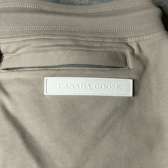 CANADA GOOSE MENS JOGGERS Size L - Picture 2 of 5